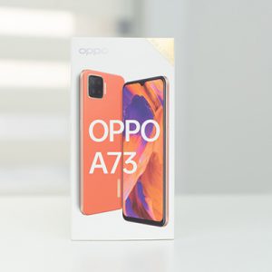 OPPO A73 ra mắt – Màn hình AMOLED, mặt lưng giả da, cấu hình ấn t